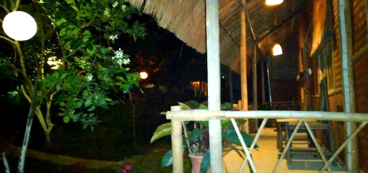 Family Homestay Ба Ви Екстериор снимка